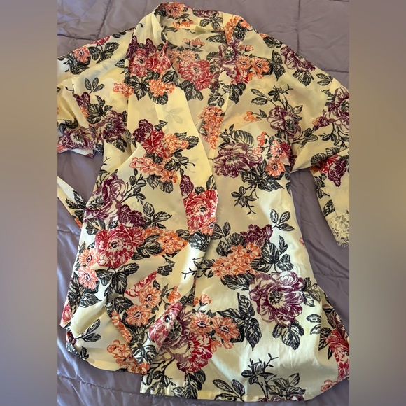 Japna Lounge 3 Piece Pajama Set Medium - Picture 4 of 5